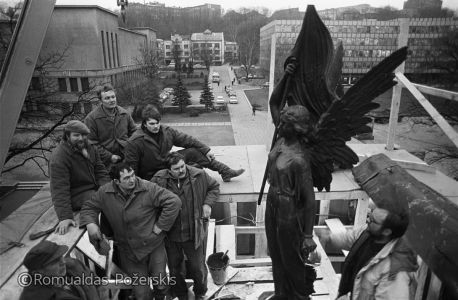 Romualdas Požerskis. Photography. Restoration of the monument. 10/02/1989.